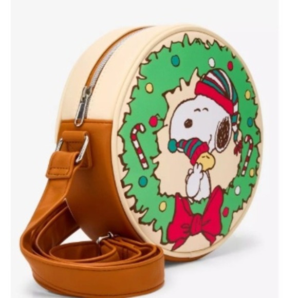 Loungefly Peanuts Snoopy Christmas Wreath Round Crossbody Bag New - Picture 2 of 4